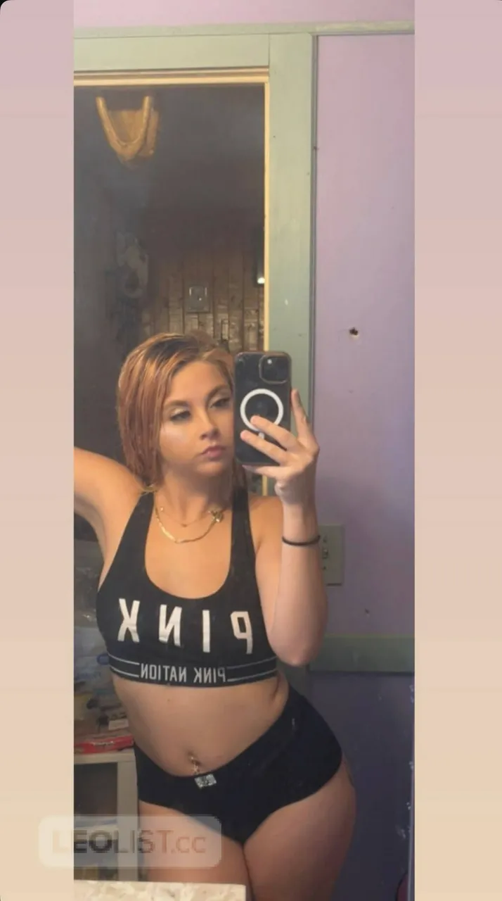 Escorts Montreal, Quebec Olivia