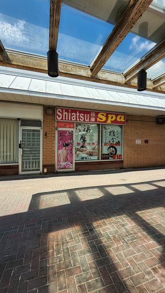 Massage Parlors Toronto, Ontario Shiatsu Spa