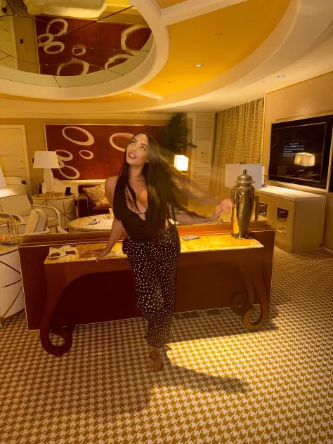 Escorts Las Vegas, Nevada NADIA