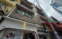 Sex Shops Hong Kong, Hong Kong Les’Play