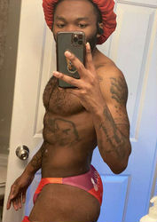 Escorts Downtown, Ohio Young attractive black/Cuban male