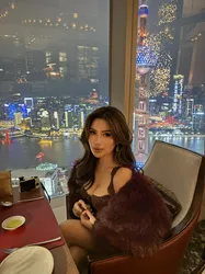 Escorts Makati City, Philippines Jeannine - VIP Companion