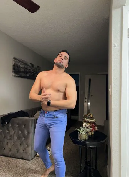 Escorts Dallas, Texas Robertjose