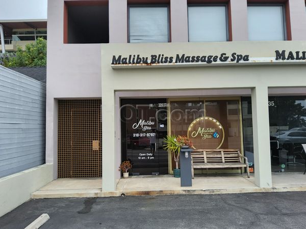 Massage Parlors Malibu, California Malibu Bliss Massage and Spa