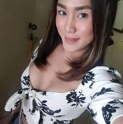 Escorts Makati City, Philippines Sweet Jam