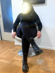 Escorts Paderborn, Germany null