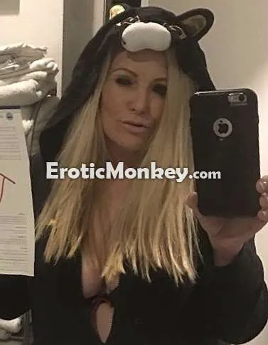 Escorts Los Angeles, California Nikki
