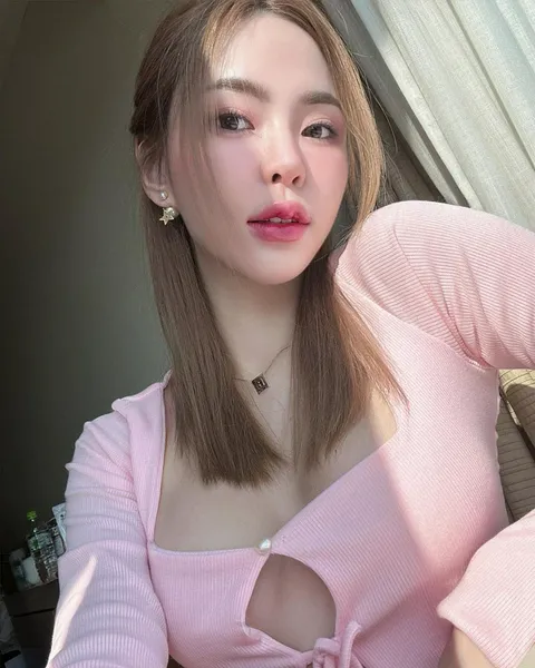 Escorts Kuala Lumpur, Malaysia Emy