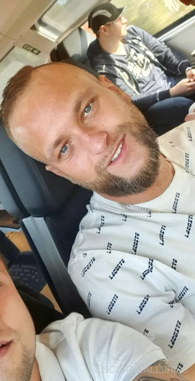 Escorts Koeln, Germany Dennis