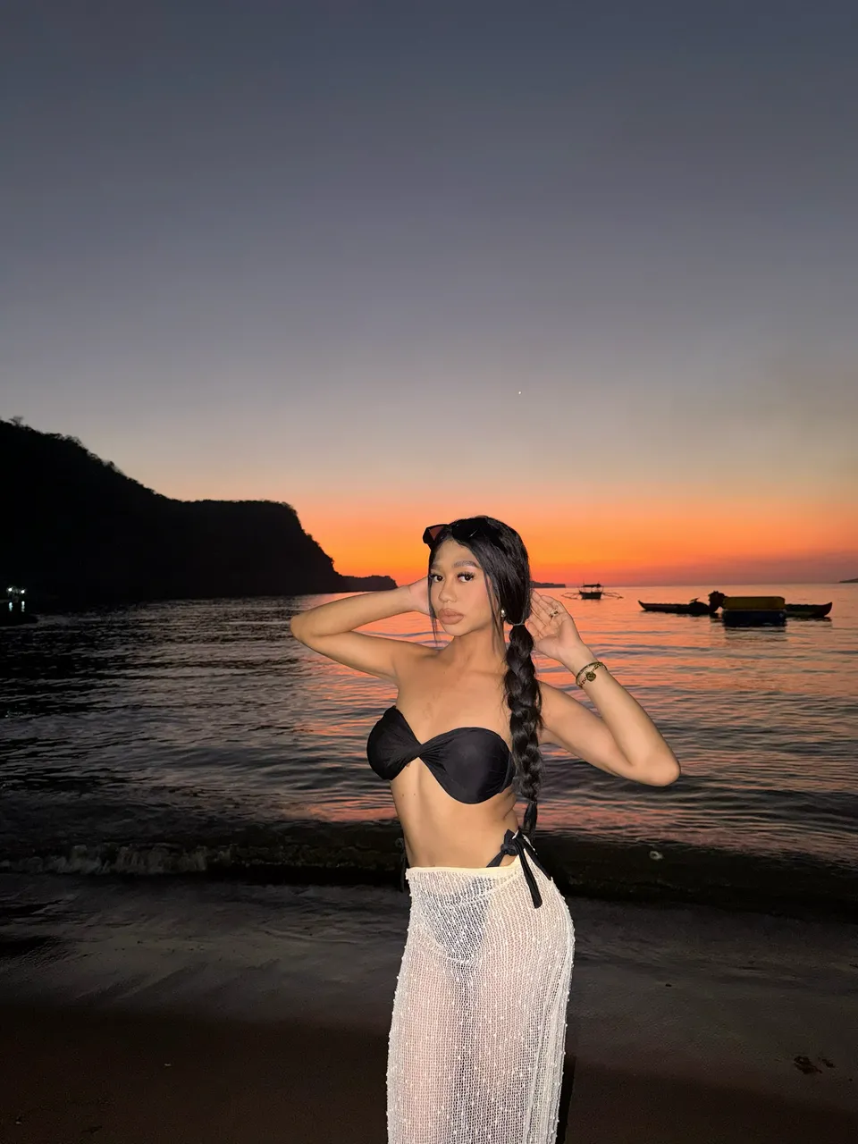 Escorts Makati City, Philippines Bigdic/meet/cumshow