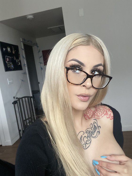 Escorts Gardena, California Canddyyy07
