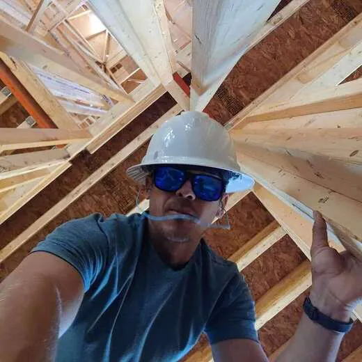 Escorts Barrie, Ontario Tanned, built, handsome, and fun