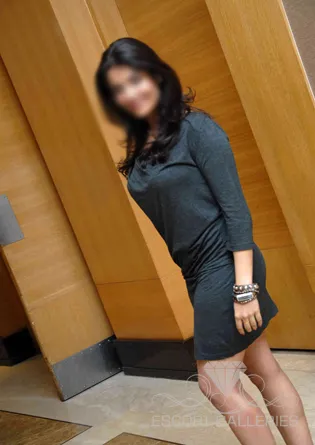 Escorts India Simran Oberoi