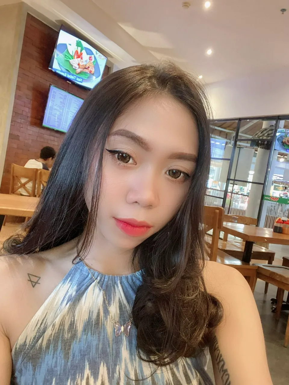 Escorts Bali, Indonesia CACA