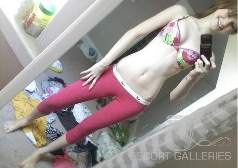 Escorts Helsinki, Finland MelaniaRose