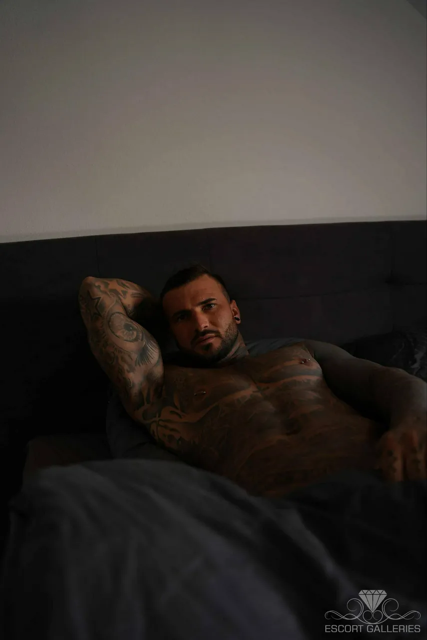 Escorts Munich, Germany Emilio