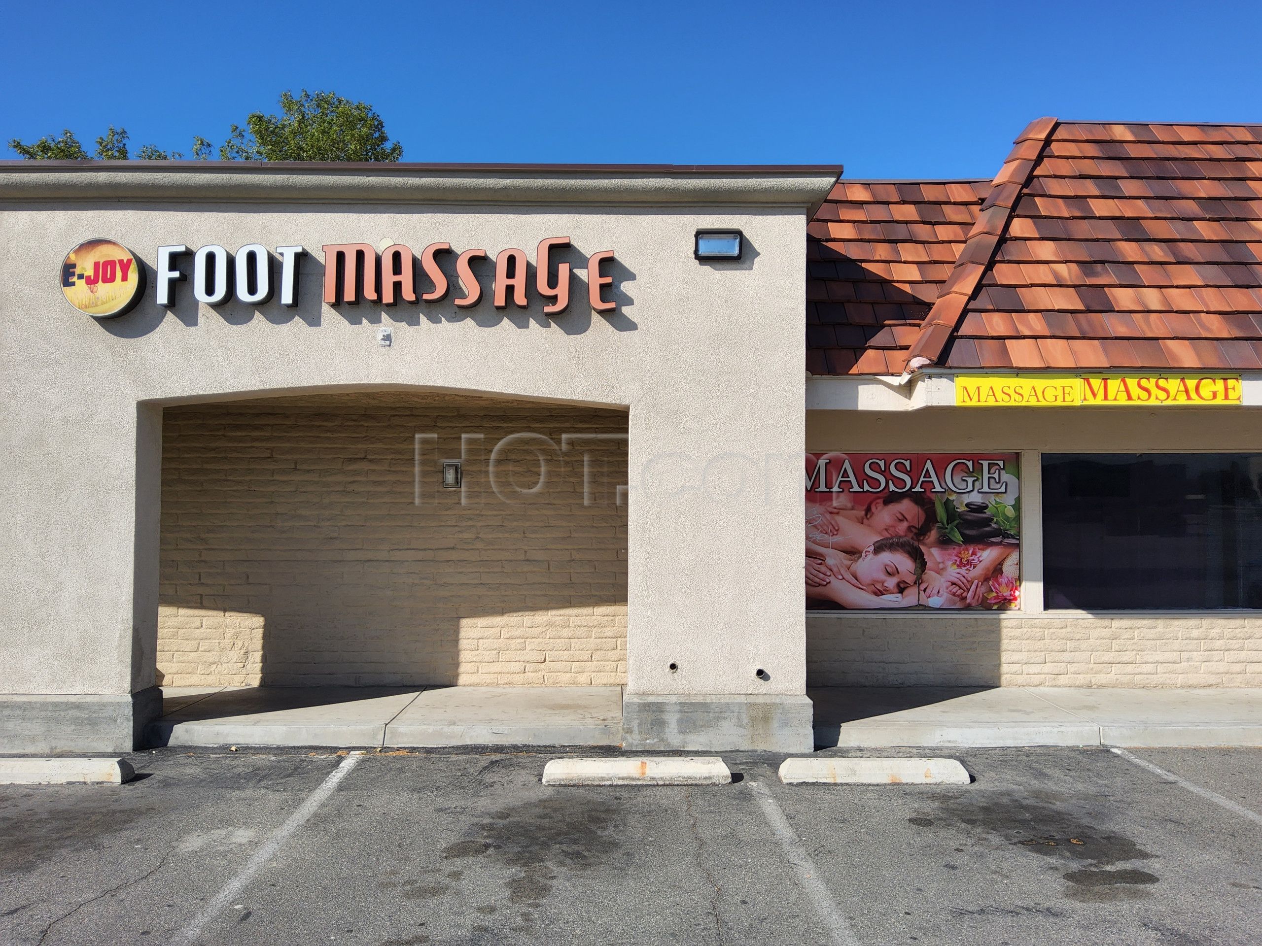 Riverside, California E-Joy Foot and Body Massage