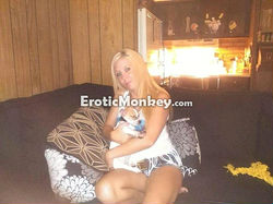 Escorts Knoxville, Tennessee Belle