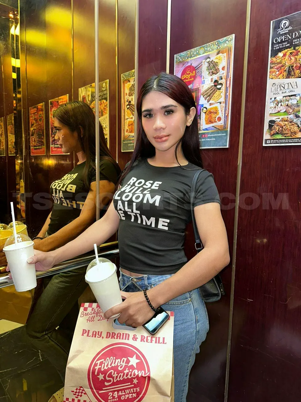 Escorts Navotas, Philippines Audreybbc