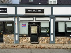 Massage Parlors Wakefield, Massachusetts Peaceful Orchid Spa