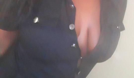 Escorts Columbia, South Carolina Sweet pea