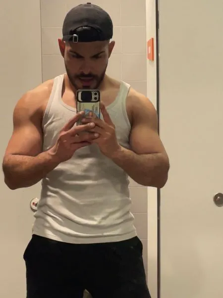 Escorts Madrid, Spain Yon_fit