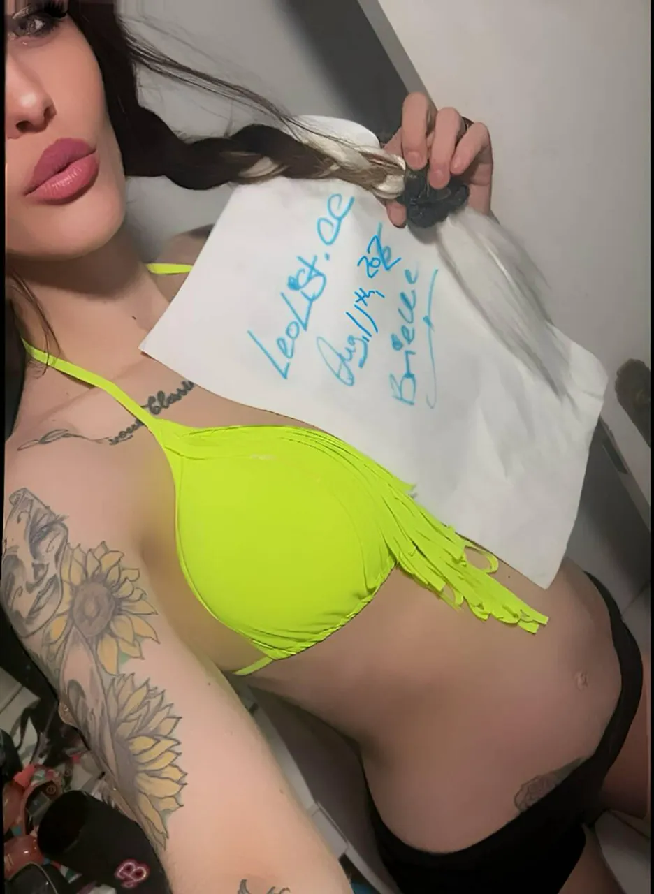 Escorts Hamilton, Ontario ℬ𝓇𝒾𝑒𝓁𝓁𝑒