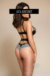 Escorts Dusseldorf, Germany Nadine