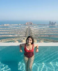 Escorts Dubai, United Arab Emirates Indian Student Jessica