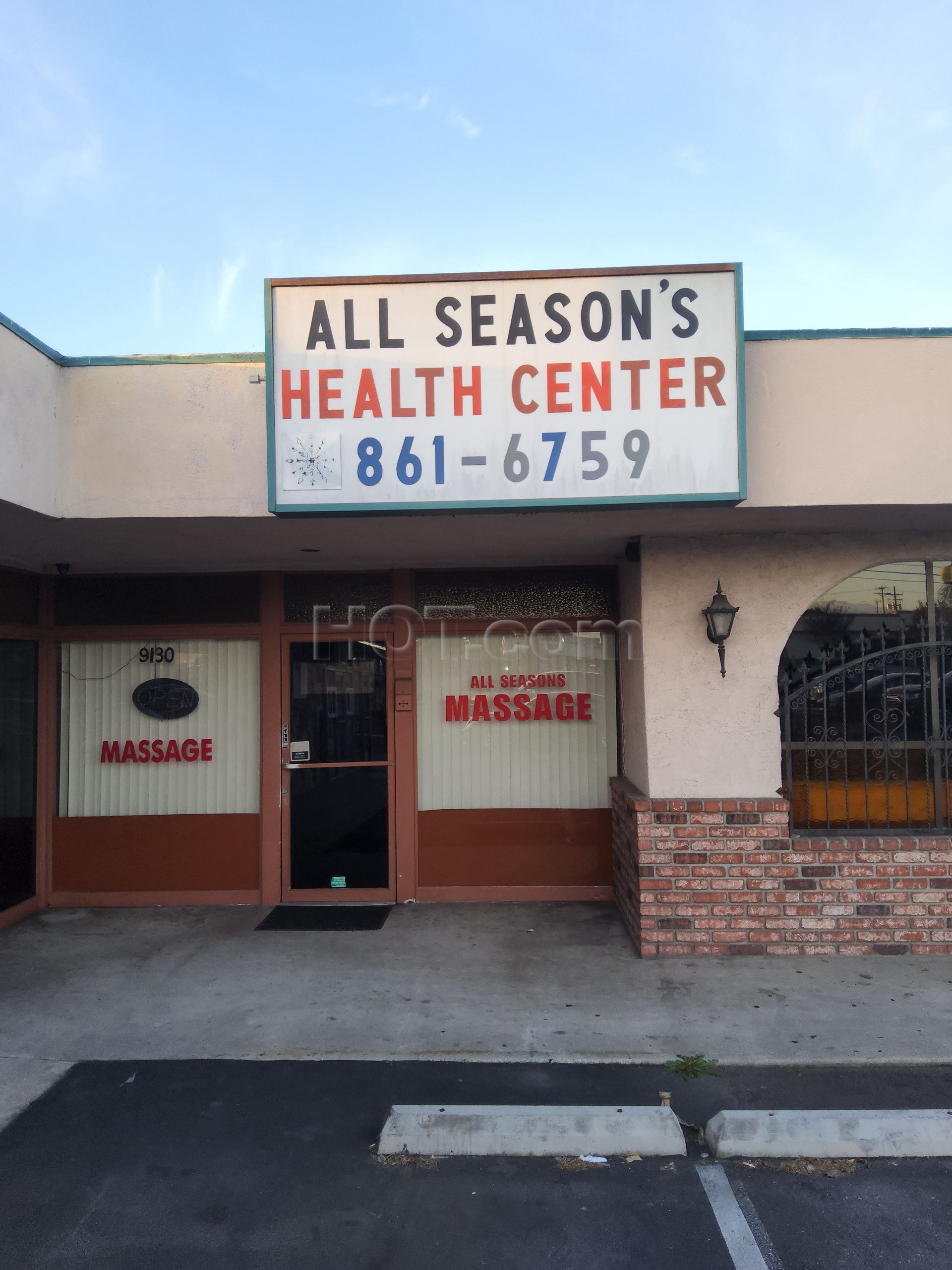 Downey, California All Season's Health Center