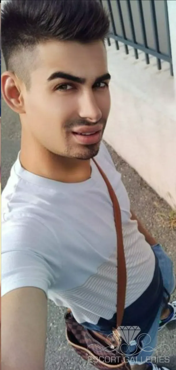 Escorts Munich, Germany AyanXXL