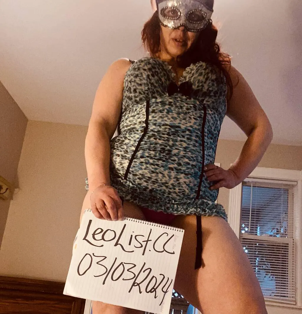 Moncton, Female Escorts - 506-799-9191