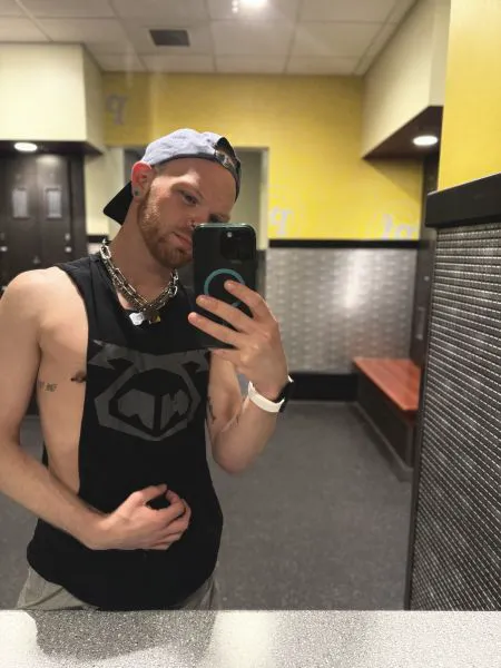 Escorts Morgantown, West Virginia PupMiloAndAXL