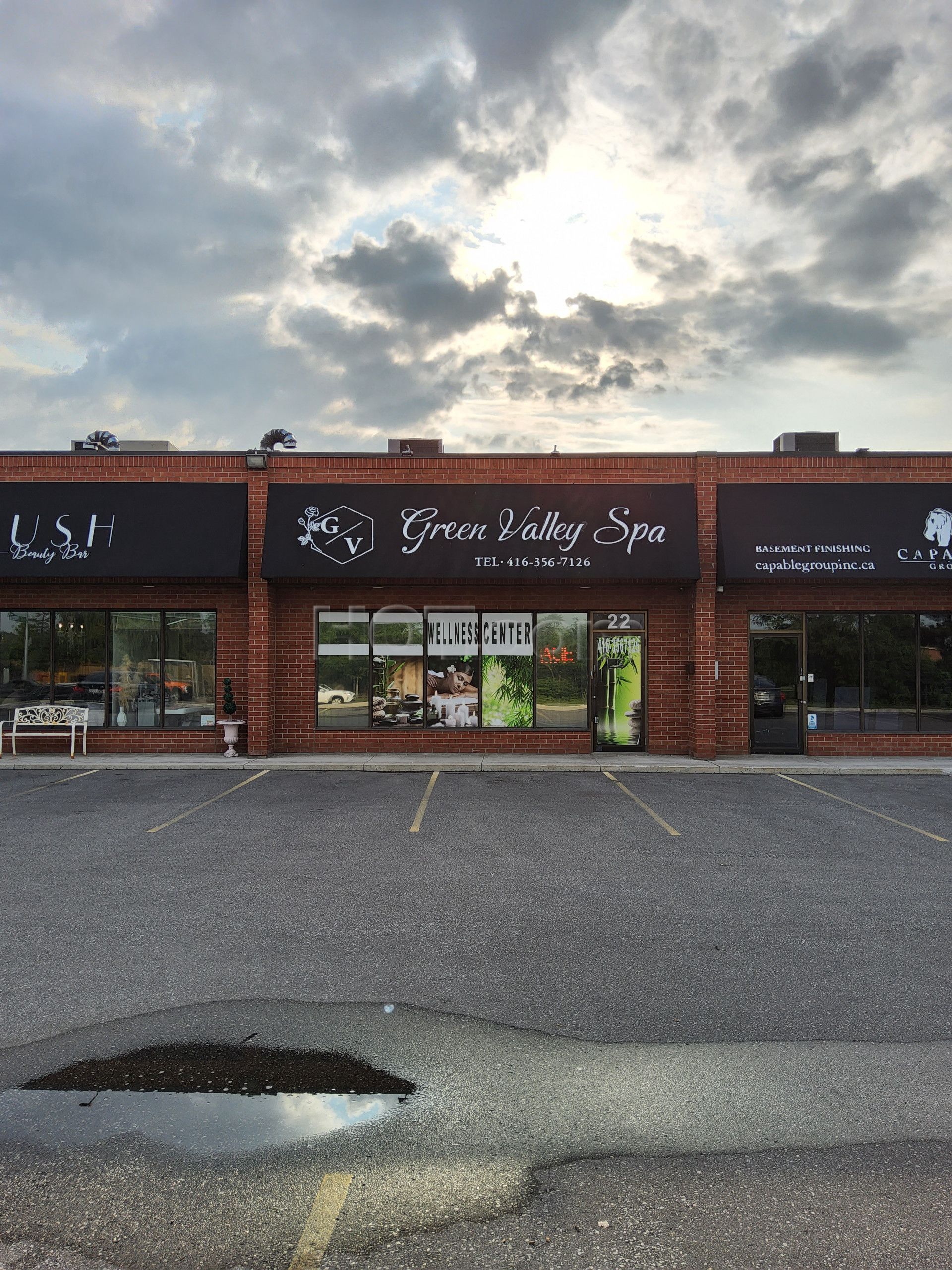 Vaughan, Ontario Green Valley Wellness Center & Spa