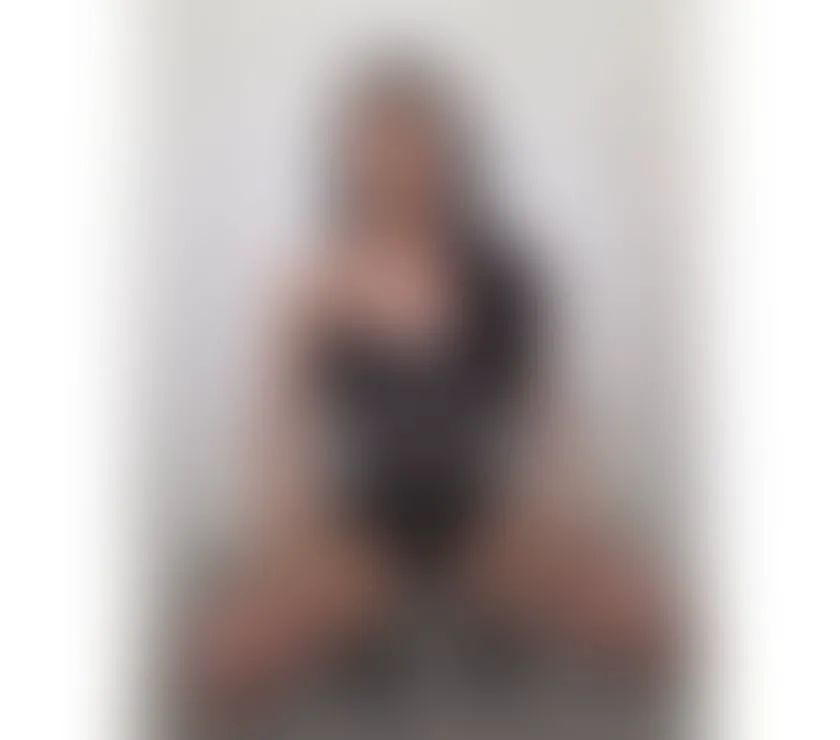 Escorts Coventry, England Ladyboy Camila hot brasilian with lots of milk🇧🇷