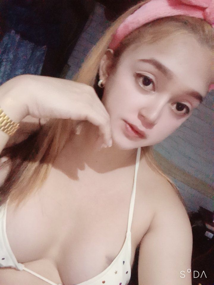 Escorts Manila, Philippines Arci