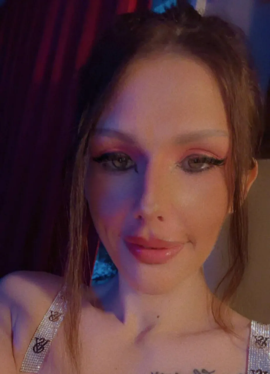 Escorts Hamilton, Ontario ℬ𝓇𝒾𝑒𝓁𝓁𝑒