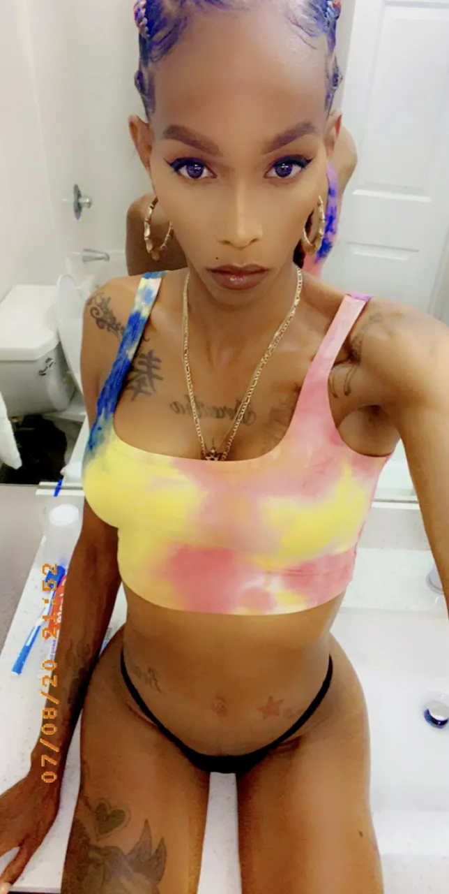 Escorts San Diego, California Dazia Kockdazian