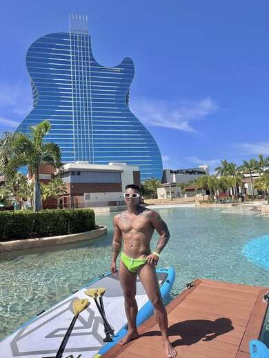 Escorts Fort Lauderdale, Florida Colombiano dotado