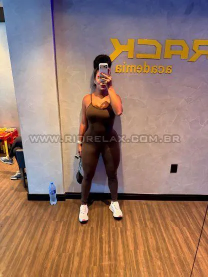 Escorts Rio de Janeiro, Brazil Larissa kemylli