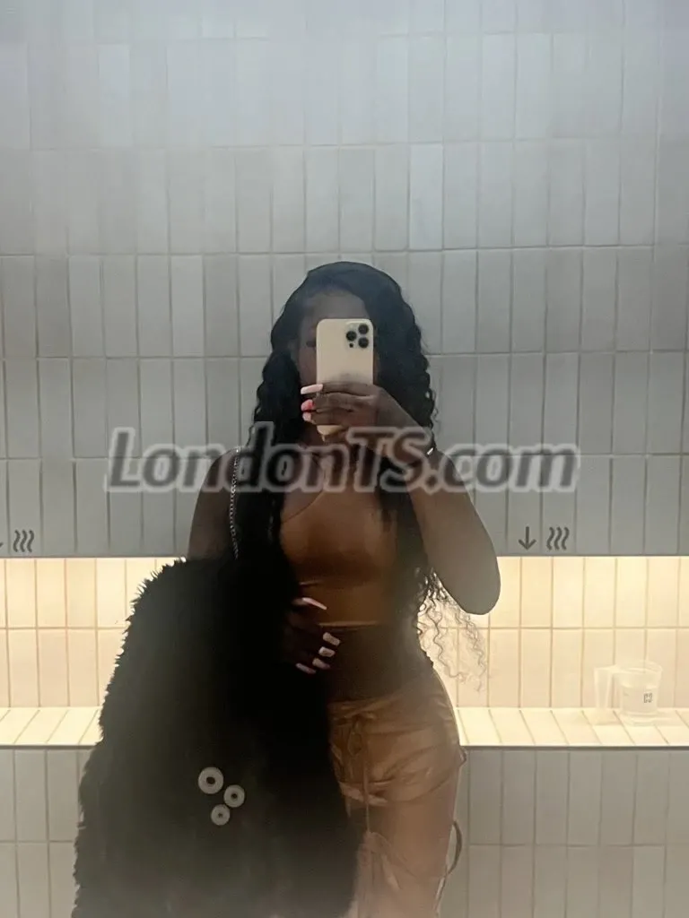 Escorts London, England British Blackbarbi