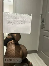 Escorts Cambridge, Ontario new in town busty thick ebony goddess ready to squirt