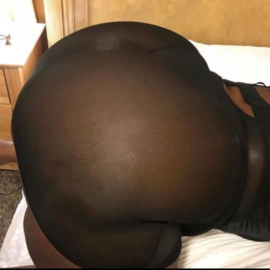 Mzbutterflybooty