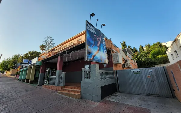 Strip Clubs Malaga, Spain Coyote Table Dance