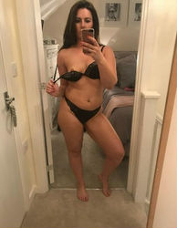 Escorts Reno, Nevada 💕Just looking for sex💋💕Fuck Me ⎝💕⎠ I'm Naughty Cute Sexy Girl 💕 Don't care about your age, status, race, size💕Car/in/outCall  31 -