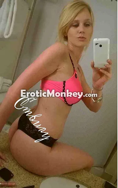 Escorts Golden, Colorado Embury