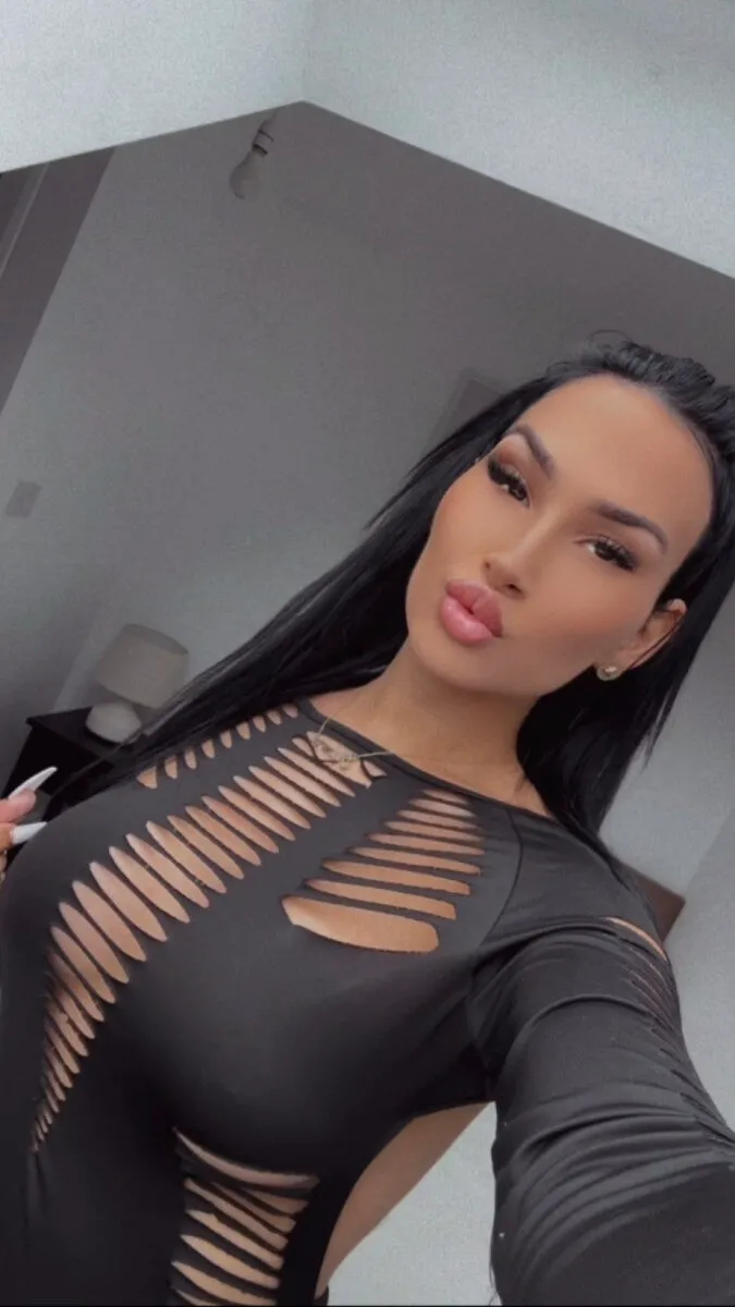 Escorts Kirkcaldy, Scotland Tsalissiahotty