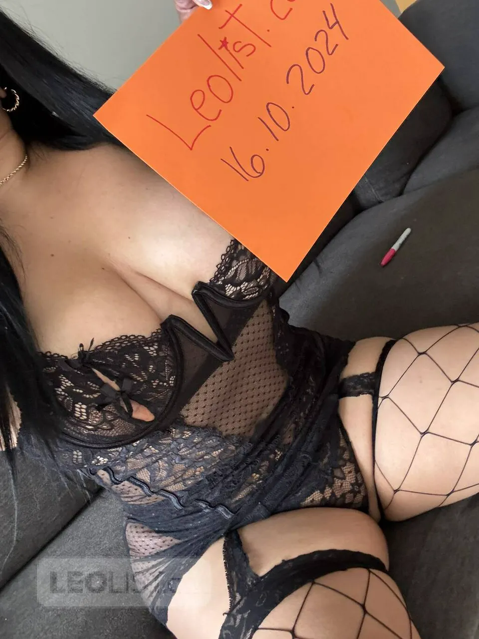 Escorts Delta, British Columbia hi boys i'm new in town. cum and bust with me.