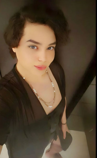 Escorts Abu Dhabi, United Arab Emirates دودي 22