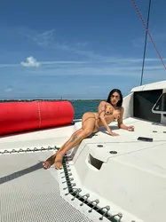 Escorts Long Island City, New York Kendra visiting
